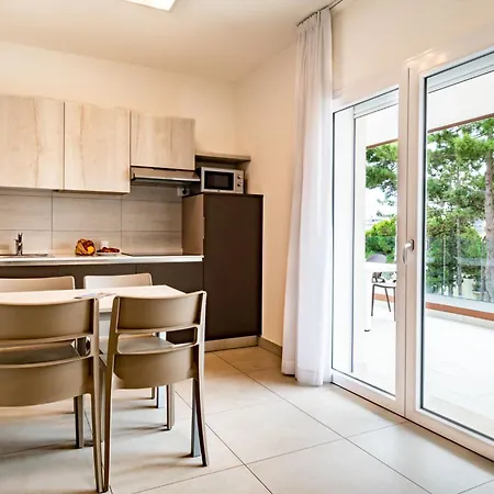 Iris Suite-2 By Interhome * Bibione