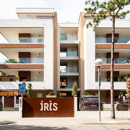 Iris Suite-2 By Interhome *