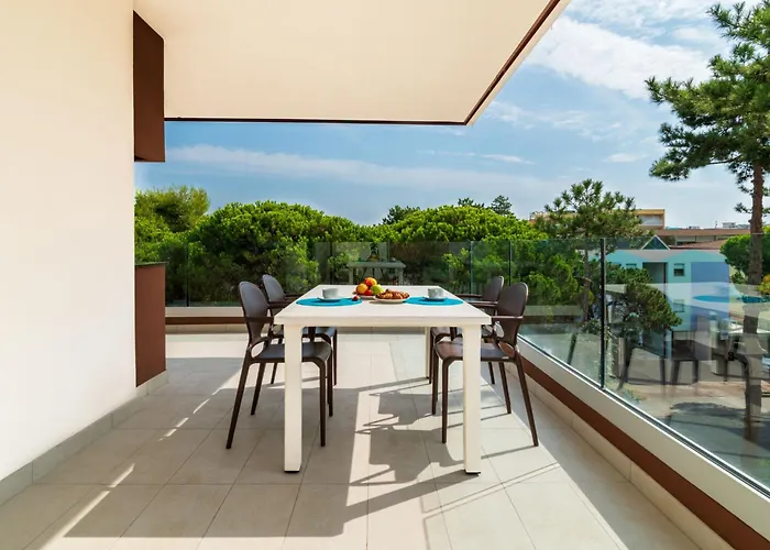 Iris Suite-2 By Interhome Daire