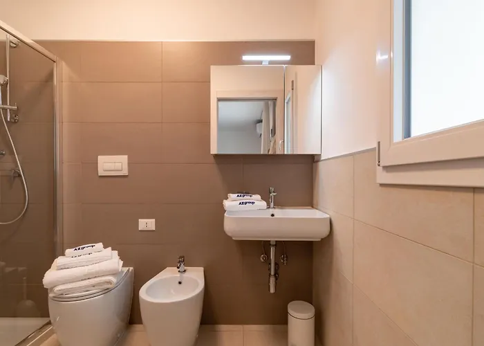 Iris Suite-2 By Interhome ביביונה